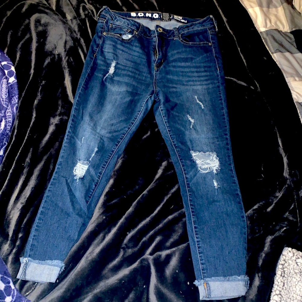 SONG perfect high rise skinny jeans. Size 11.